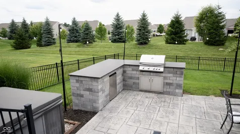 12874 Girvan Way Fishers IN 46037