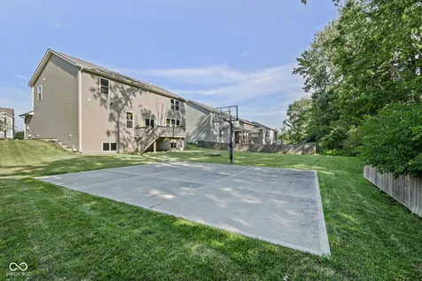 4656 Kintz Drive Indianapolis IN 46239