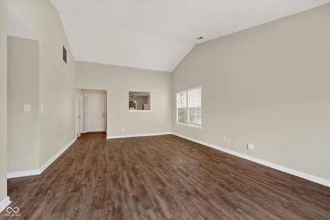 10747 Mistflower Way Indianapolis IN 46235