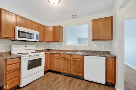 10747 Mistflower Way Indianapolis IN 46235