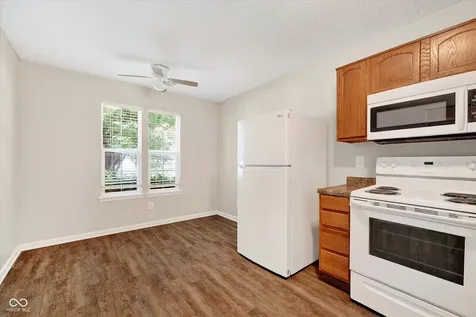 10747 Mistflower Way Indianapolis IN 46235