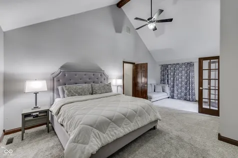 6450 Quail Creek Indianapolis IN 46237
