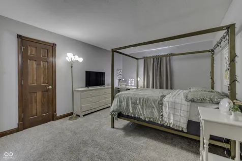 6450 Quail Creek Indianapolis IN 46237