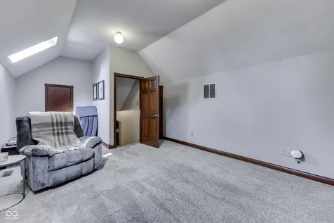 6450 Quail Creek Indianapolis IN 46237