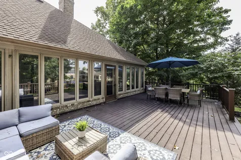 6450 Quail Creek Indianapolis IN 46237