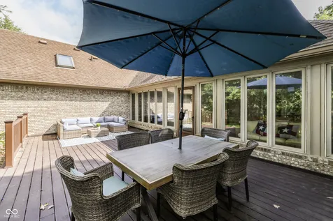 6450 Quail Creek Indianapolis IN 46237