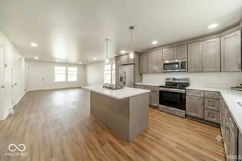 621 E Main Street Spiceland IN 47385
