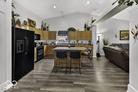 672 Grassy Bend Drive Greenwood IN 46143