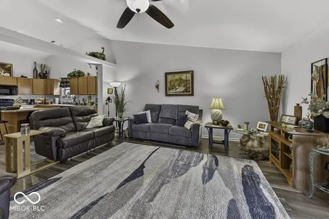 672 Grassy Bend Drive Greenwood IN 46143