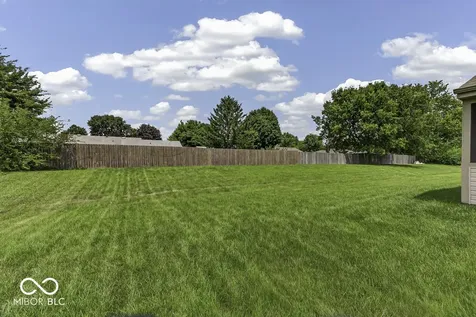 672 Grassy Bend Drive Greenwood IN 46143