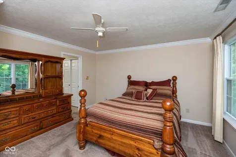 9441 Colony Pointe East Indianapolis IN 46250