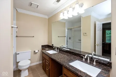 9441 Colony Pointe East Indianapolis IN 46250