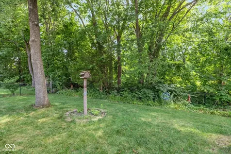 9441 Colony Pointe East Indianapolis IN 46250
