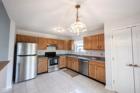 12853 Longleaf Lane Fishers IN 46038