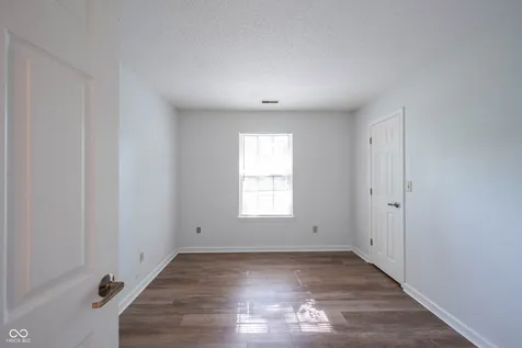 12853 Longleaf Lane Fishers IN 46038