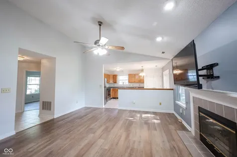 12853 Longleaf Lane Fishers IN 46038
