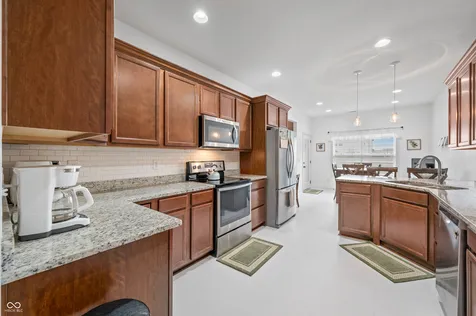 7236 Sunset Point Drive Indianapolis IN 46259