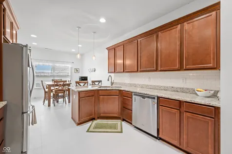 7236 Sunset Point Drive Indianapolis IN 46259