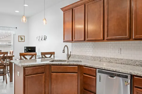 7236 Sunset Point Drive Indianapolis IN 46259