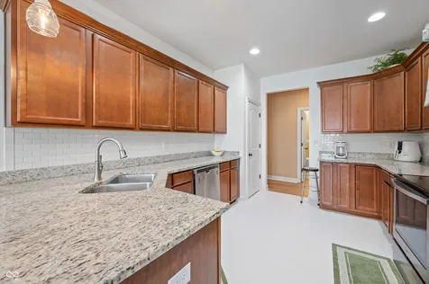 7236 Sunset Point Drive Indianapolis IN 46259