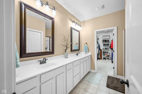 7236 Sunset Point Drive Indianapolis IN 46259