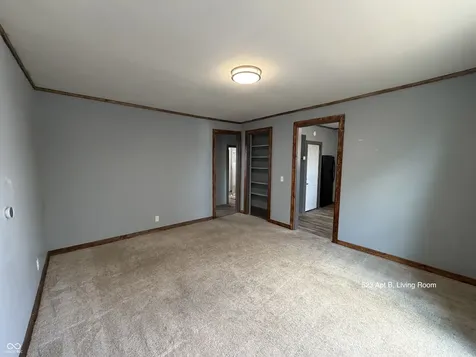 527 Henry Street Huntington IN 46750