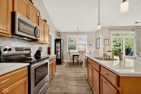 16152 Lakeville Crossing Westfield IN 46074