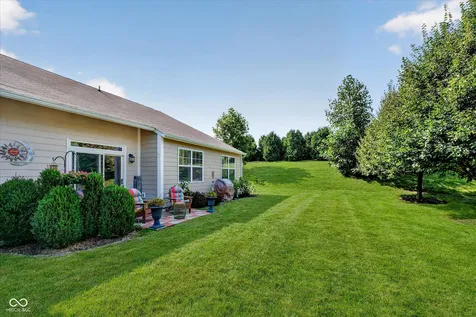 16152 Lakeville Crossing Westfield IN 46074