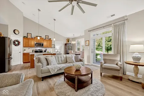 16152 Lakeville Crossing Westfield IN 46074