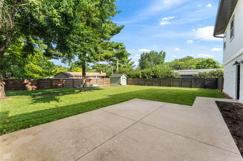 4382 River Road Columbus IN 47203