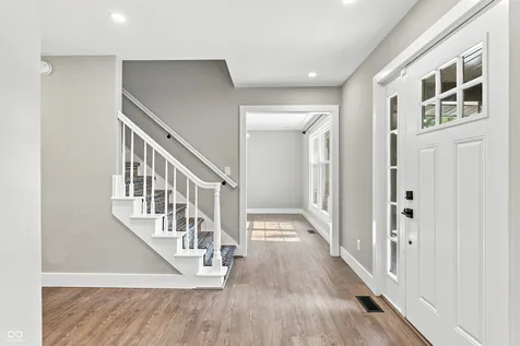 4382 River Road Columbus IN 47203