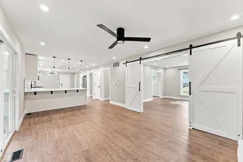 4382 River Road Columbus IN 47203