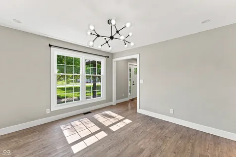 4382 River Road Columbus IN 47203