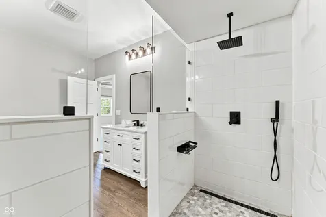 4382 River Road Columbus IN 47203