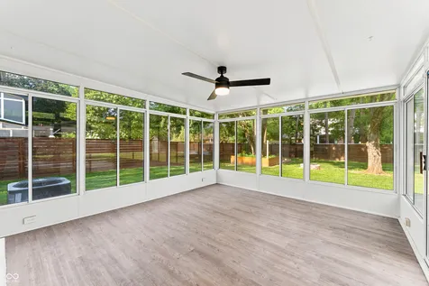 4382 River Road Columbus IN 47203