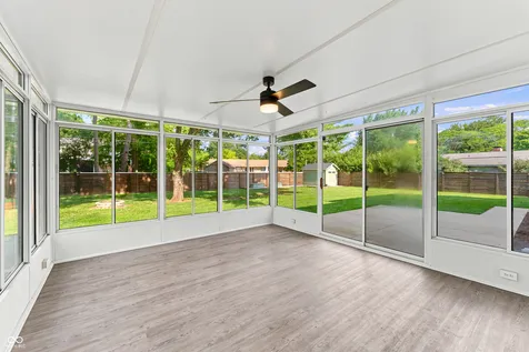 4382 River Road Columbus IN 47203
