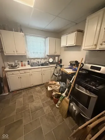 1153 N Belleview Place Indianapolis IN 46222
