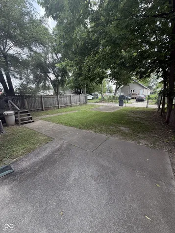 1153 N Belleview Place Indianapolis IN 46222