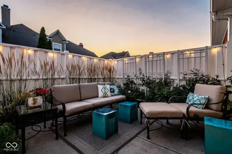 15536 Smithfield Drive Westfield IN 46074