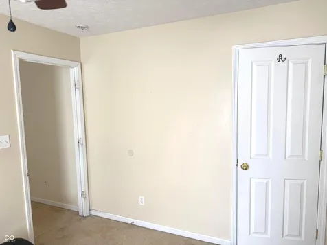 3956 Beaconsfield Lane Indianapolis IN 46228