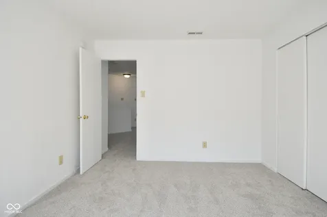 1682 Howell Drive Indianapolis IN 46231