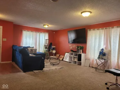 1682 Howell Drive Indianapolis IN 46231