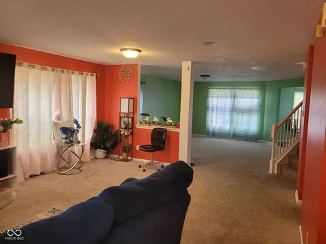 1682 Howell Drive Indianapolis IN 46231