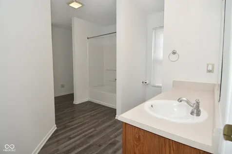 1682 Howell Drive Indianapolis IN 46231