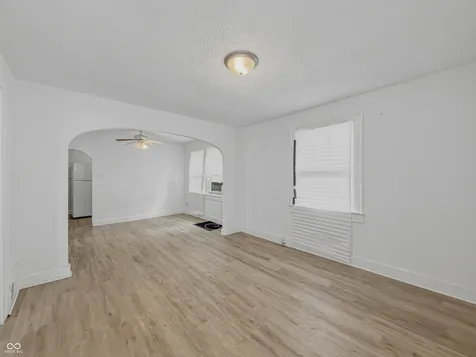 3913 N Temple Avenue Indianapolis IN 46205