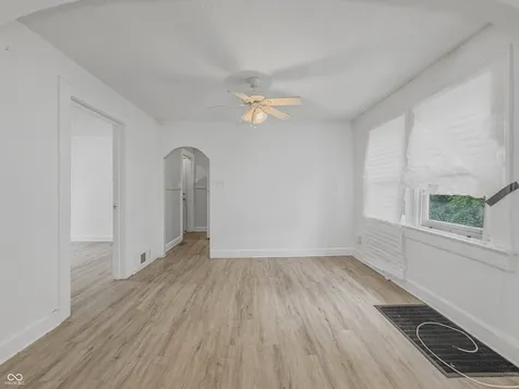 3913 N Temple Avenue Indianapolis IN 46205