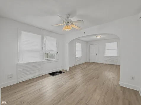 3913 N Temple Avenue Indianapolis IN 46205