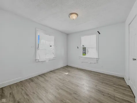 3913 N Temple Avenue Indianapolis IN 46205