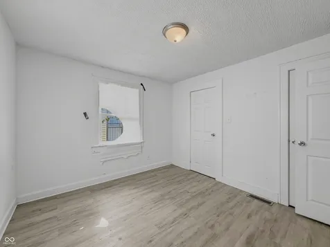 3913 N Temple Avenue Indianapolis IN 46205