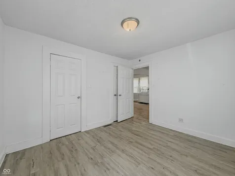 3913 N Temple Avenue Indianapolis IN 46205
